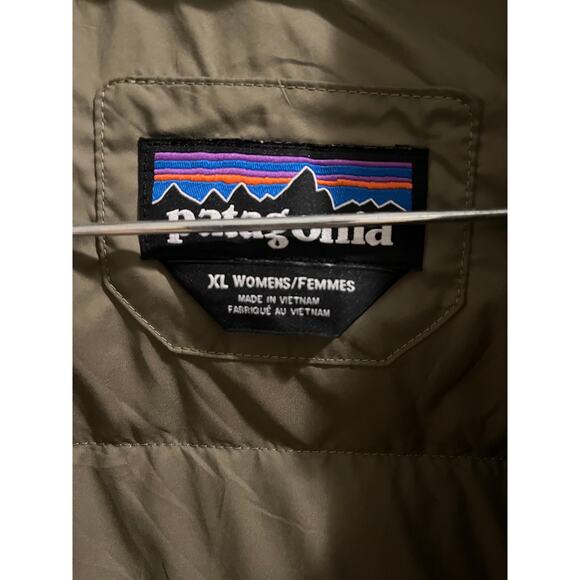 Patagonia Silent Down Jacket - Picture 4 of 13